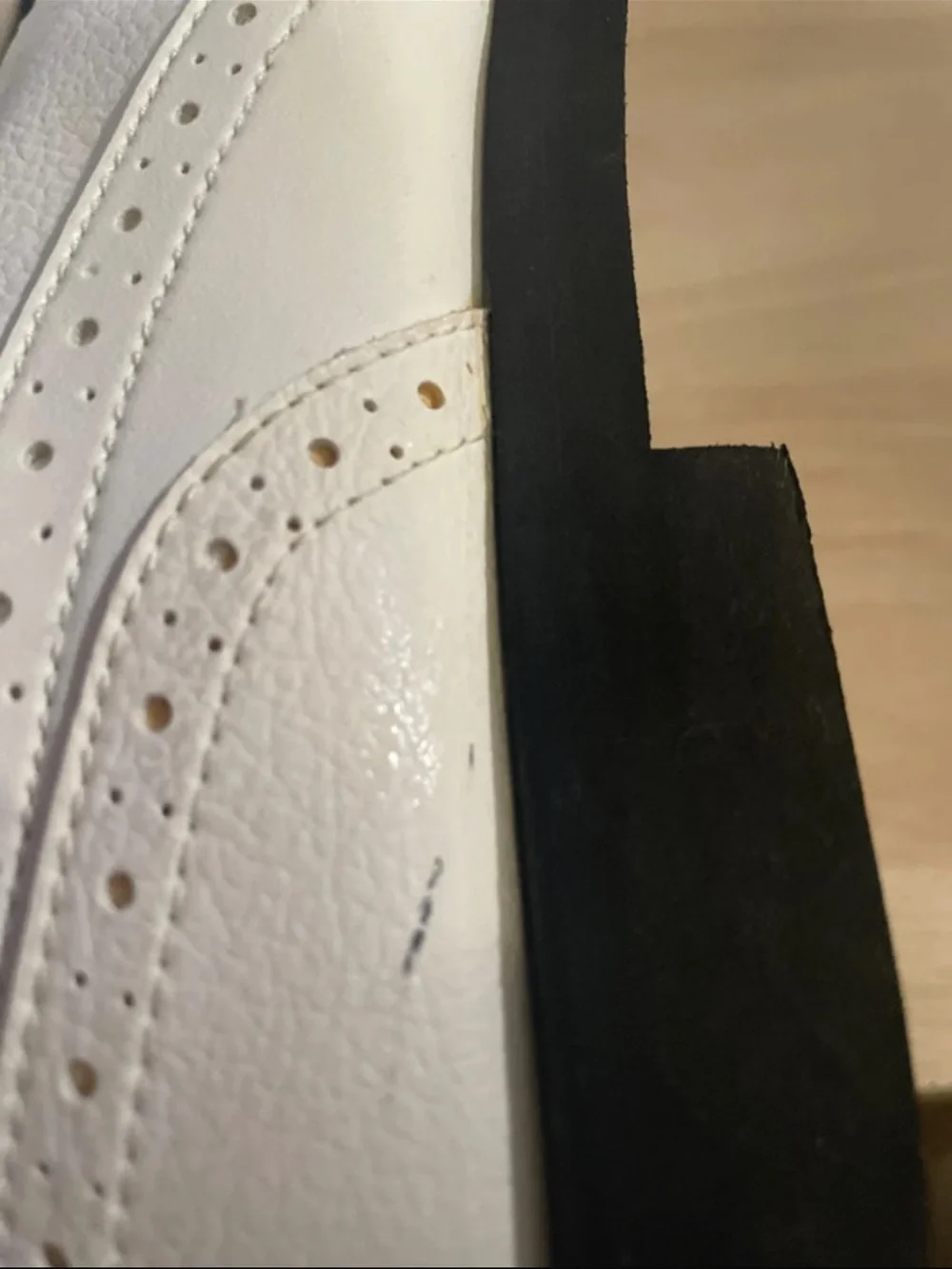 FootJoy White Men's Oxford Golf Shoes with Black Trim
